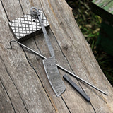 Damascus Steel Straight Razor with Leather Pouch – Perfect Gift for Grooming Enthusiasts