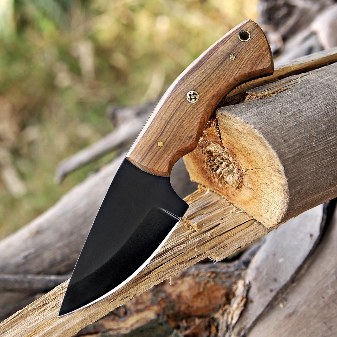 Set of 06 Handmade Carbon Steel Skinners with Wooden Box – Ideal Gift for Knife Collectors