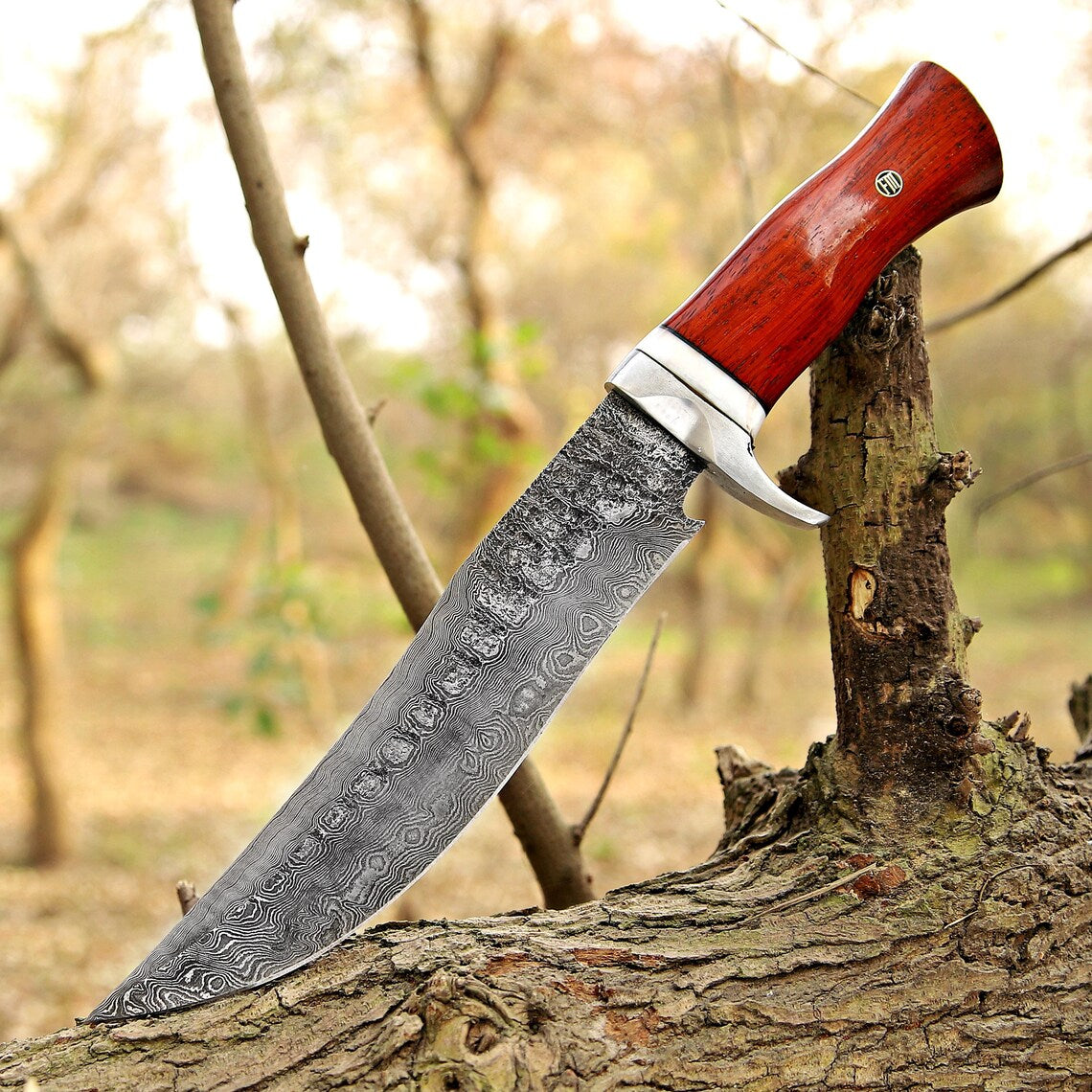 Custom Handmade Damascus Steel Hunting Knife with Leather Cover – New Year/Birthday Gift
